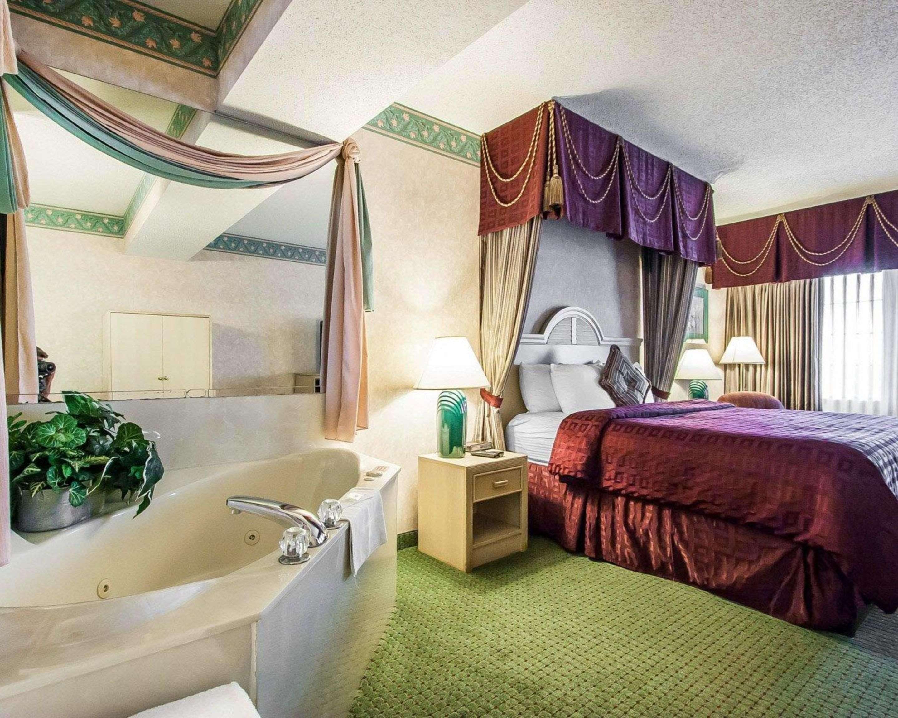 Clarion Hotel Брэнсон Экстерьер фото