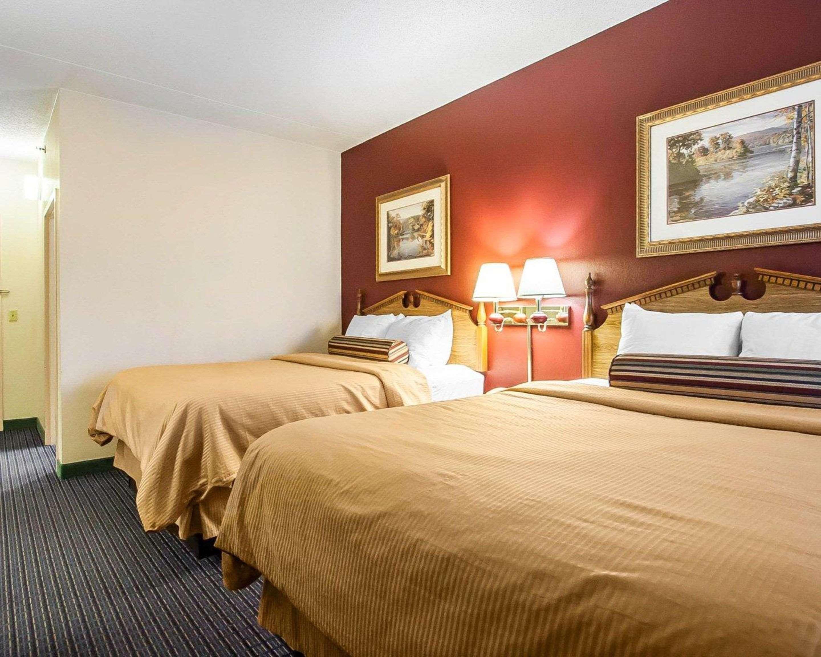 Clarion Hotel Брэнсон Экстерьер фото