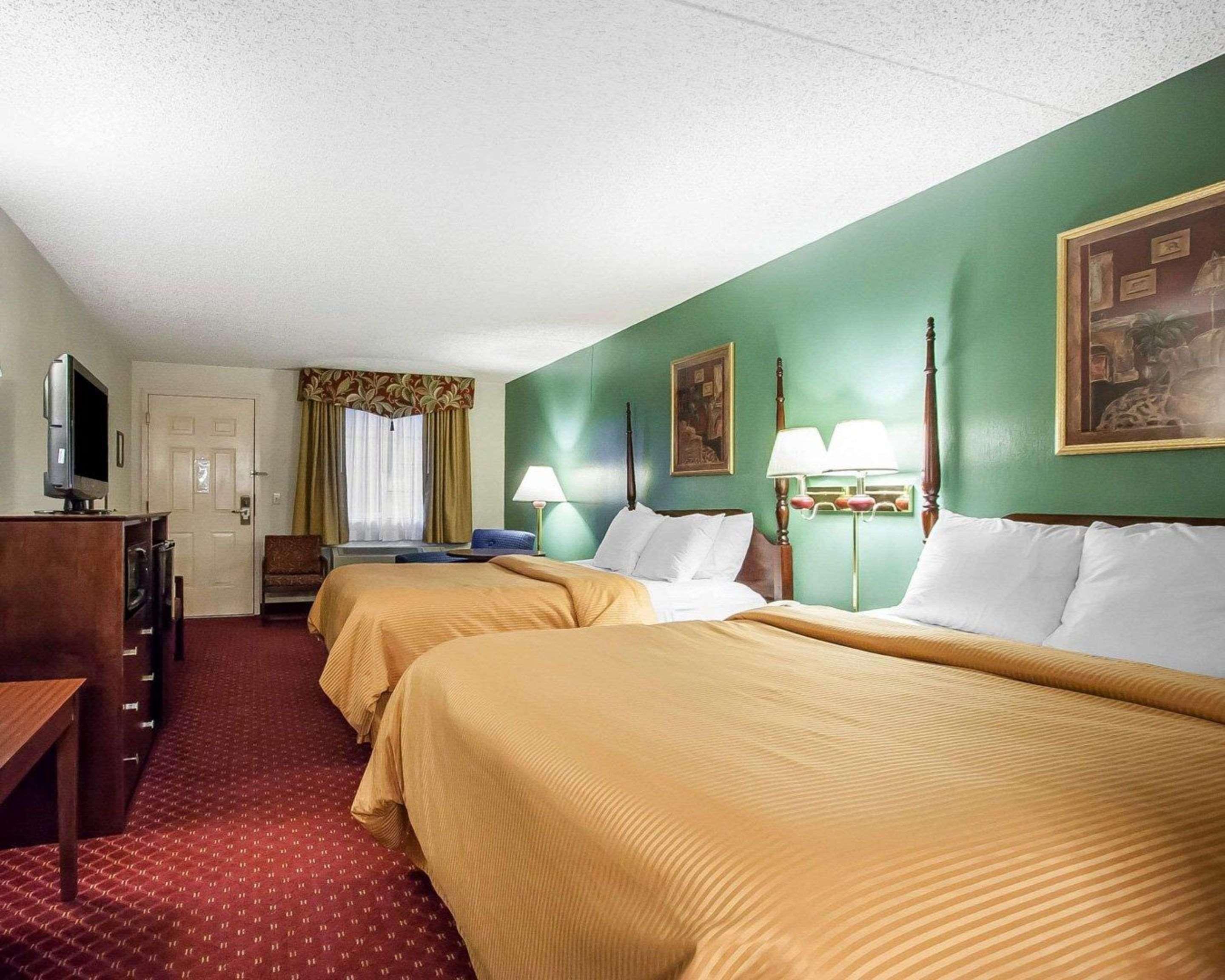Clarion Hotel Брэнсон Экстерьер фото