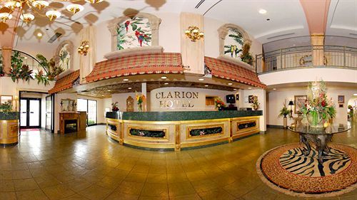Clarion Hotel Брэнсон Экстерьер фото